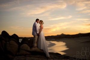 bride-and-groom-beach-photo-buring-sunset-1024x681