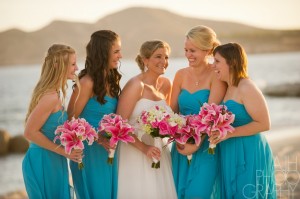 bride-laughing-on-the-beach-1024x681